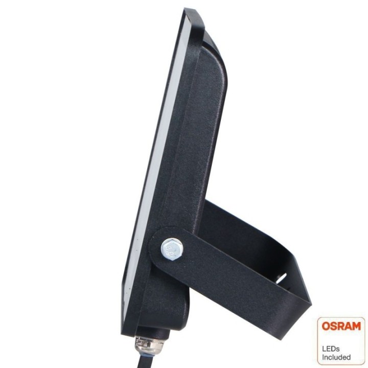 eclairage-professionnel-200w-exterieur-IP65